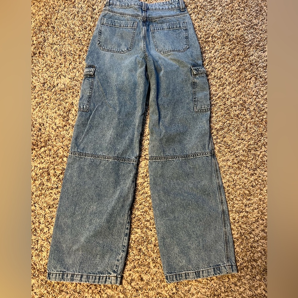 H&M Divided Cargo Jeans - Picture 3 of 6